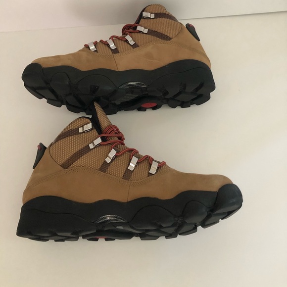 Nike Air Jordan - Picture 4 of 7